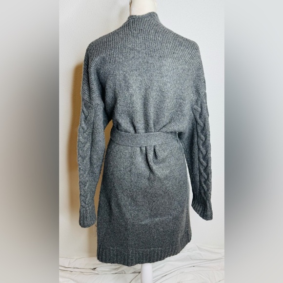 Apricot long shawl cable-knit cardigan with a waist tie. - Picture 4 of 8